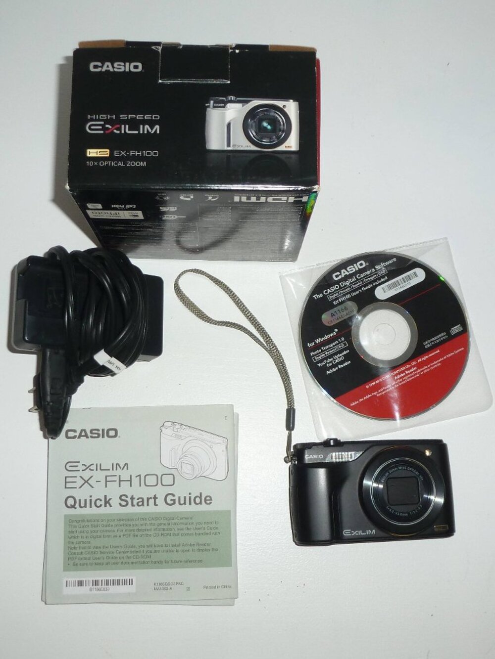 Casio Exilim EX FH100 10x Optic Zoom / Box